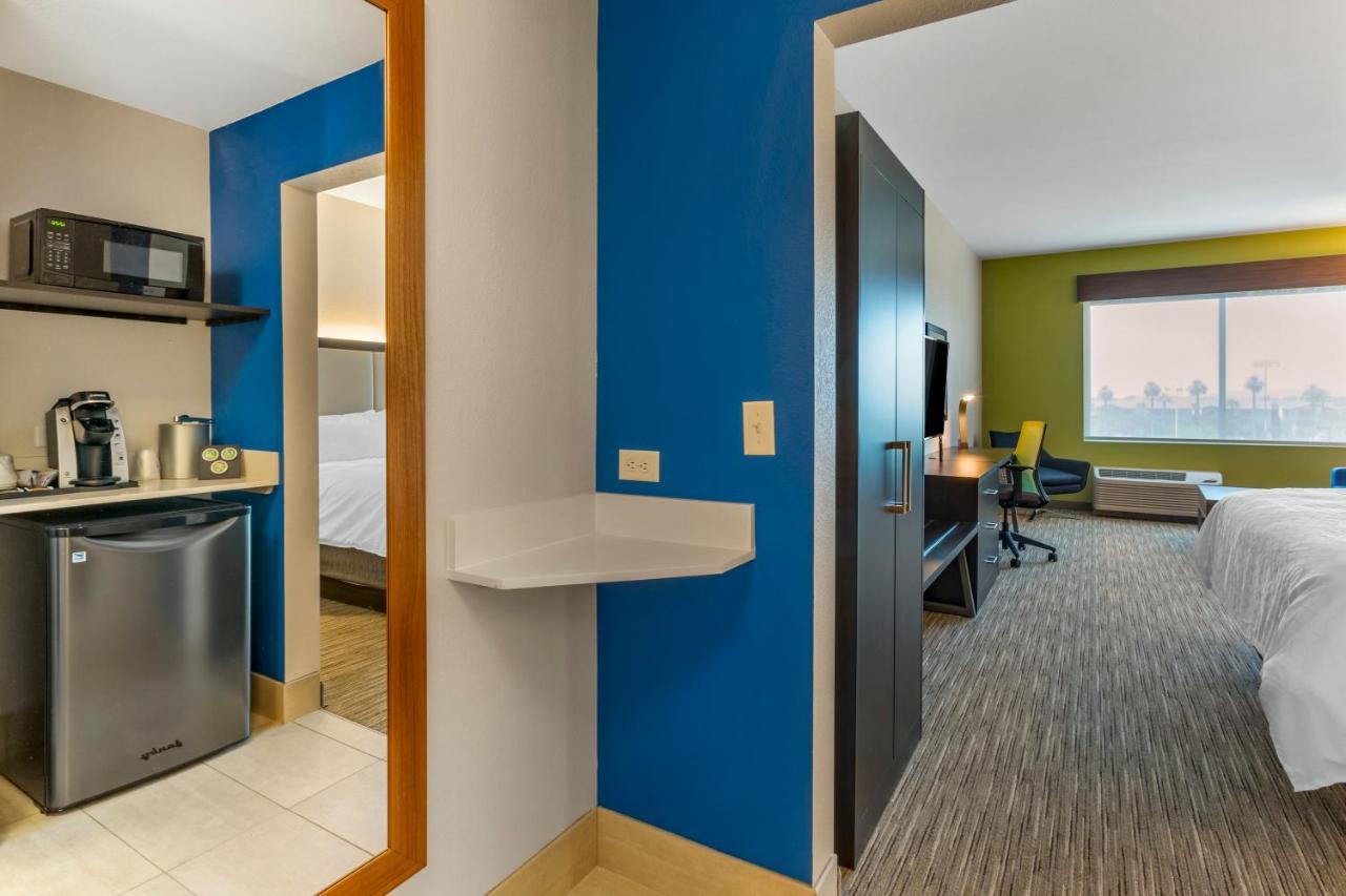 Holiday Inn Express & Suites - Phoenix Dwtn - State Capitol By Ihg Екстер'єр фото